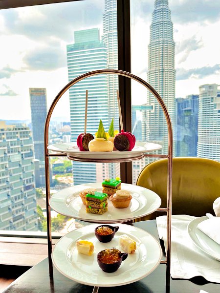 We Review: Afternoon Tea, Thirty 8 at Grand Hyatt Kuala Lumpur (July 22) - Dessert Tier